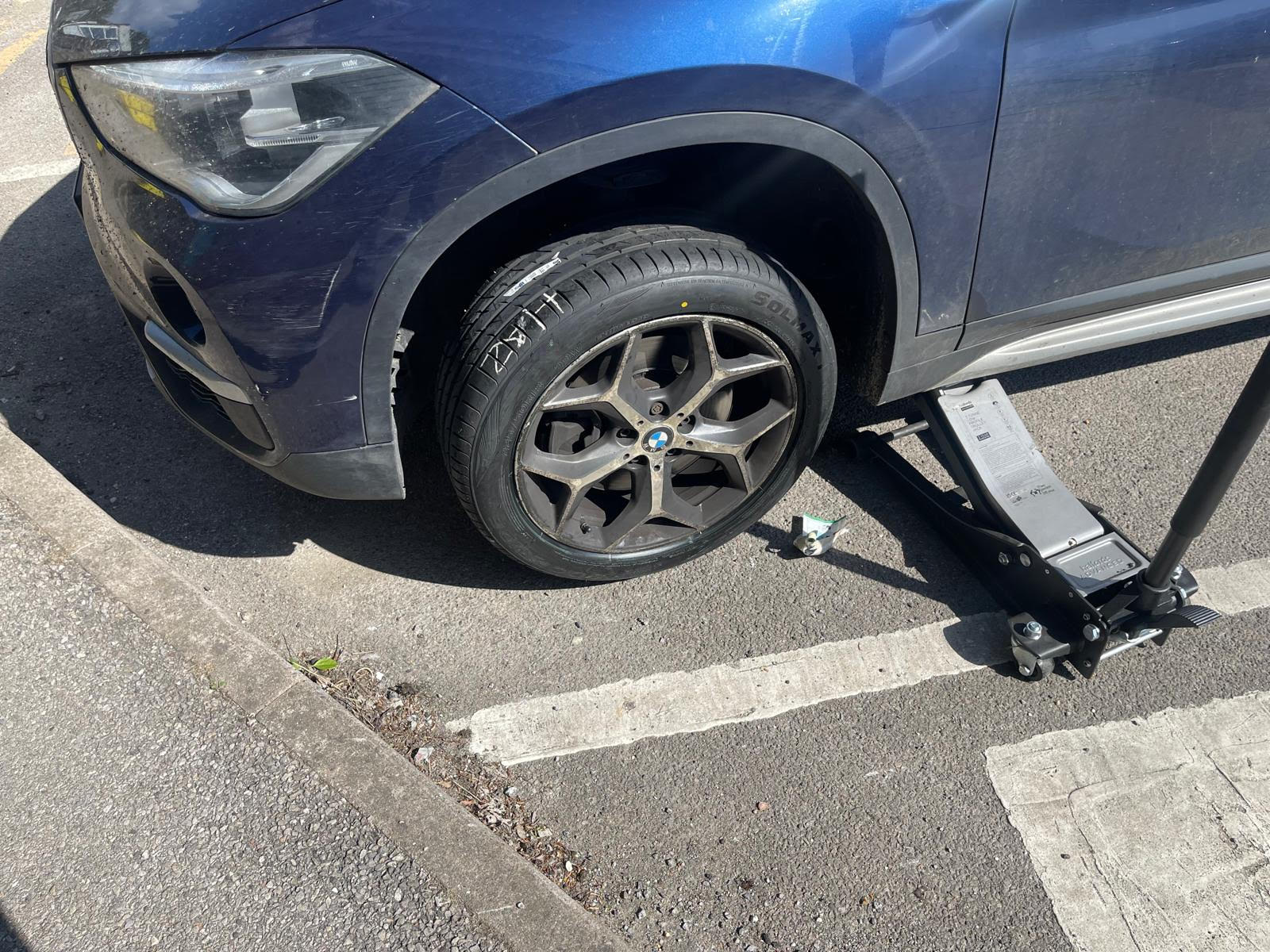 Blue golf hit centre island