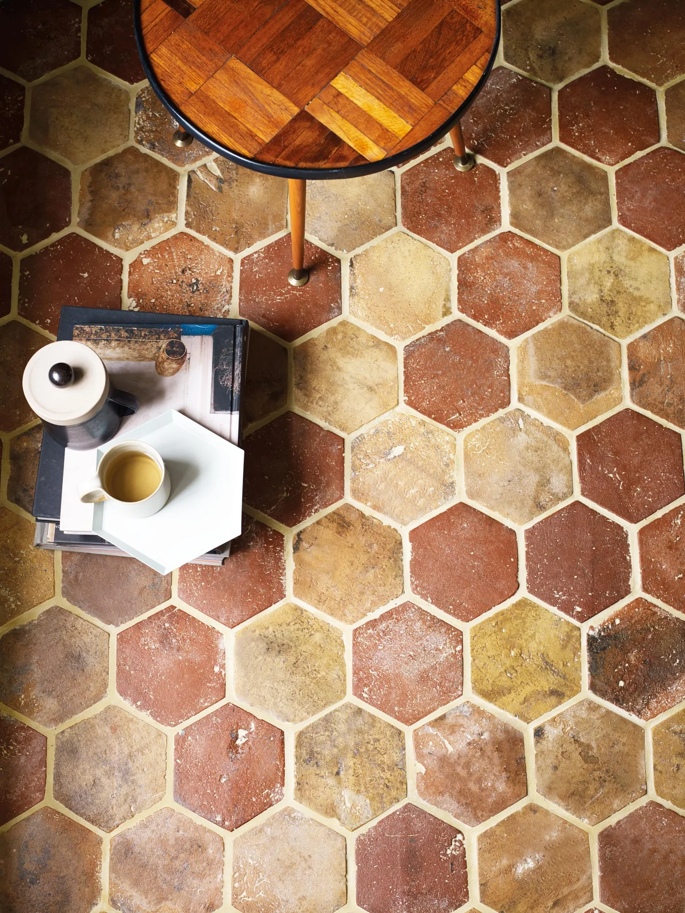 RECLAIMEDTERRA HEX RS1 Large 9b6bb384 596f 4508 8846 763351836862